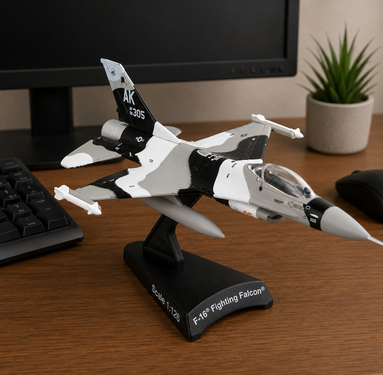 F-16 Fighting Falcon 3D Printed Model Kit – 1:126 Scale