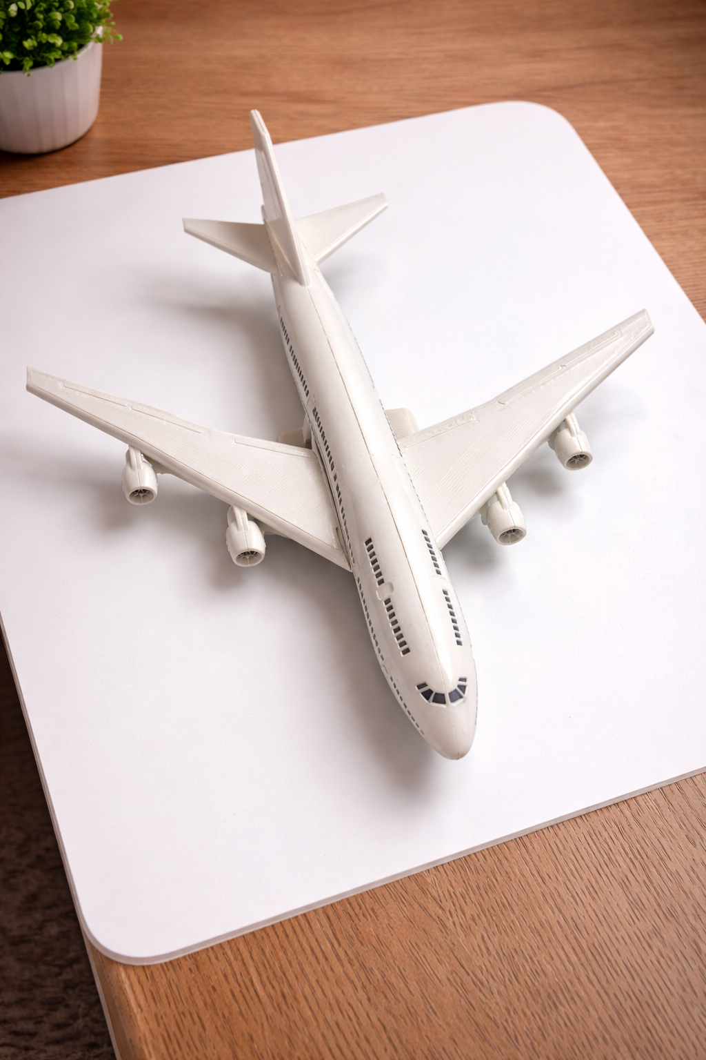 Boeing 747 Jumbo Jet 3D Printed Aircraft Model Kit – Commercial Airliner