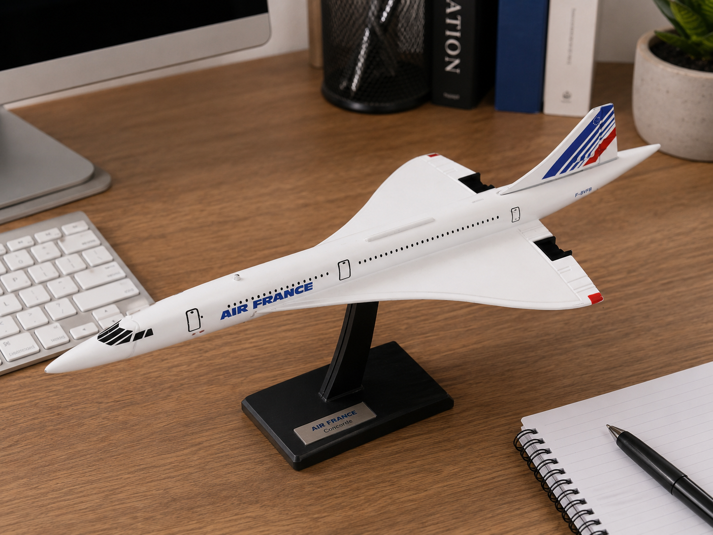Air France Concorde Die-Cast Aircraft Model – 1/400 Scale Supersonic Display Plane