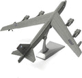 B-52 Stratofortress Display Model – 1:200 Scale Strategic Bomber Aircraft