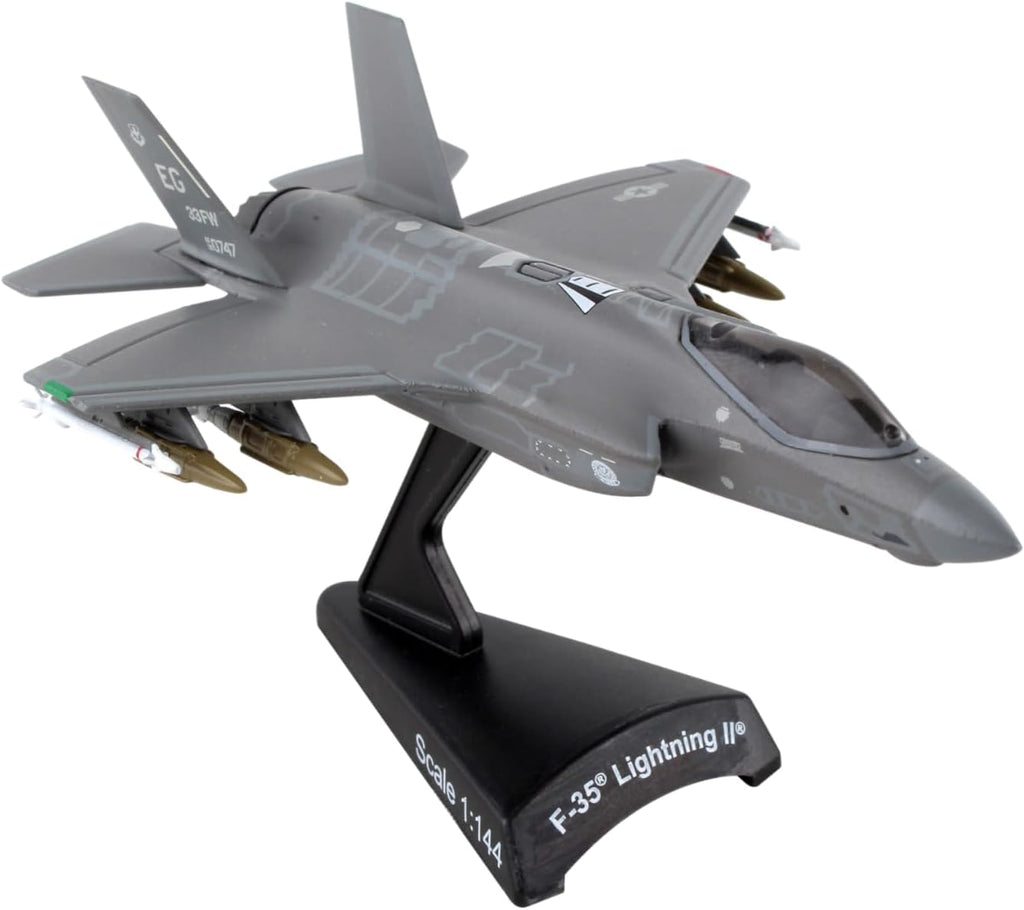 F-35 Lightning II Stealth Fighter Display Model – 1:144 Scale Inspired USAF Aircraft