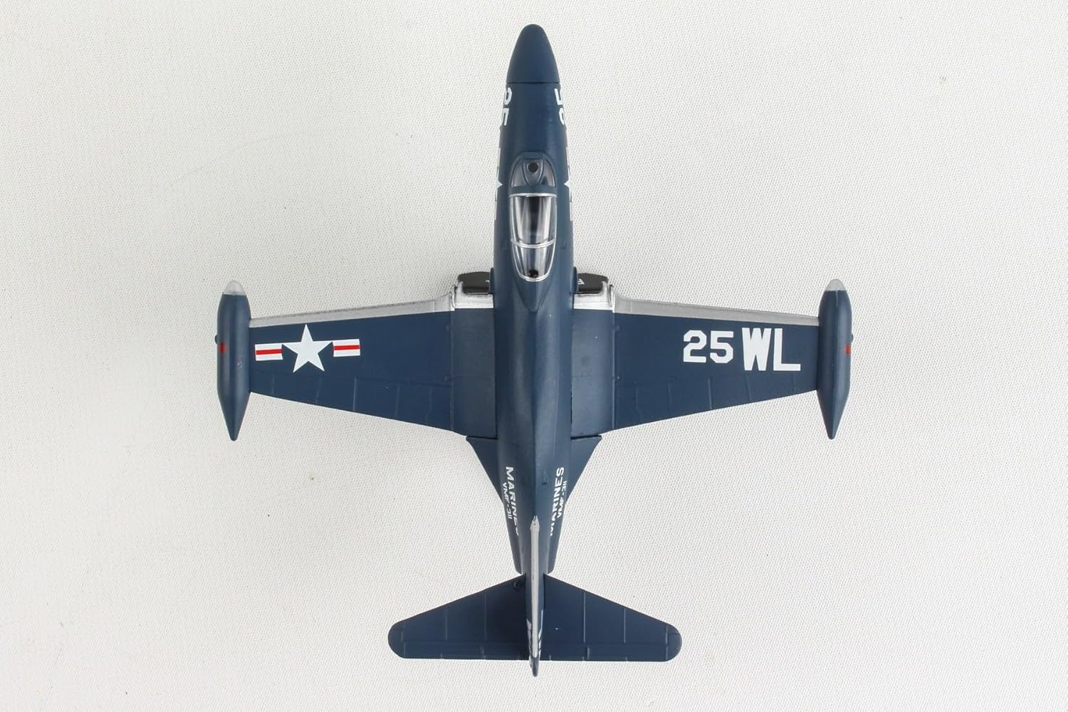 F9F Panther Jet Display Model – 1:100 Scale Korean War Navy Fighter Aircraft