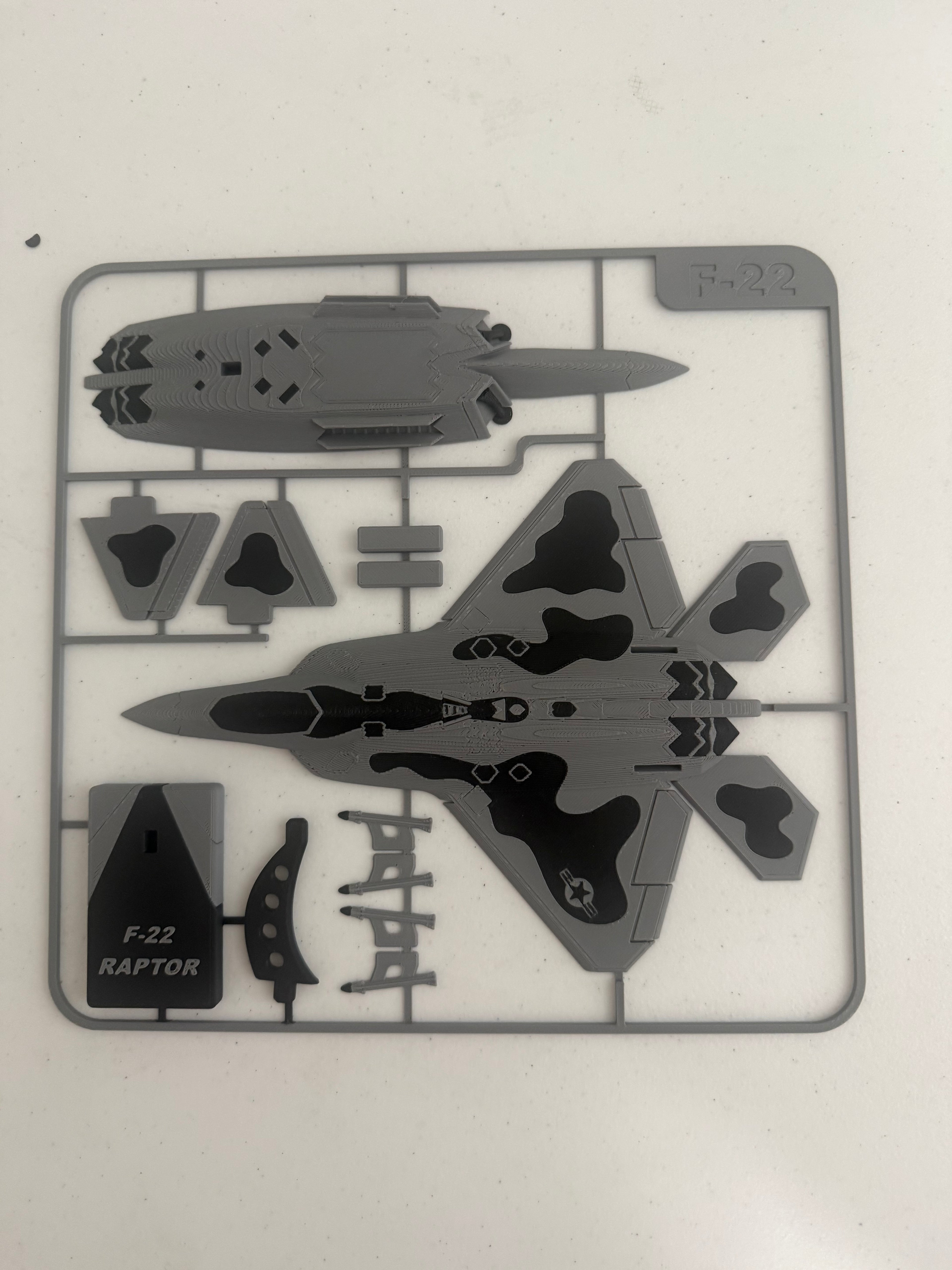 3D Printed F-22 Raptor Model Kit with Missiles – Fighter Jet DIY Build Kit Desk Decor