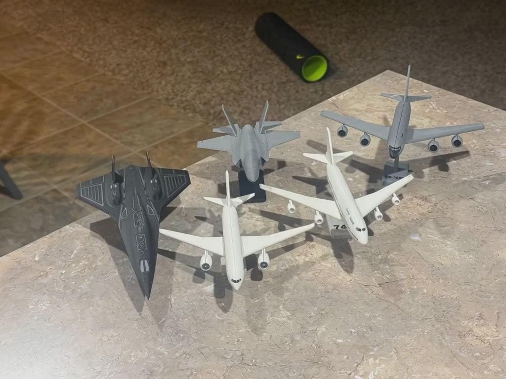 Aviation Starter Bundle 3D Printed Model Kit Collection – KC-135, Boeing 747, 787, Darkstar & Fighter Jets